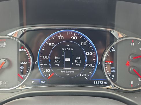 Used 2022 GMC Acadia Denali w/ Denali Ultimate Package FWD image 22
