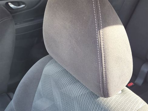 Used 2014 Nissan Rogue SV w/ SV Premium Package image 15