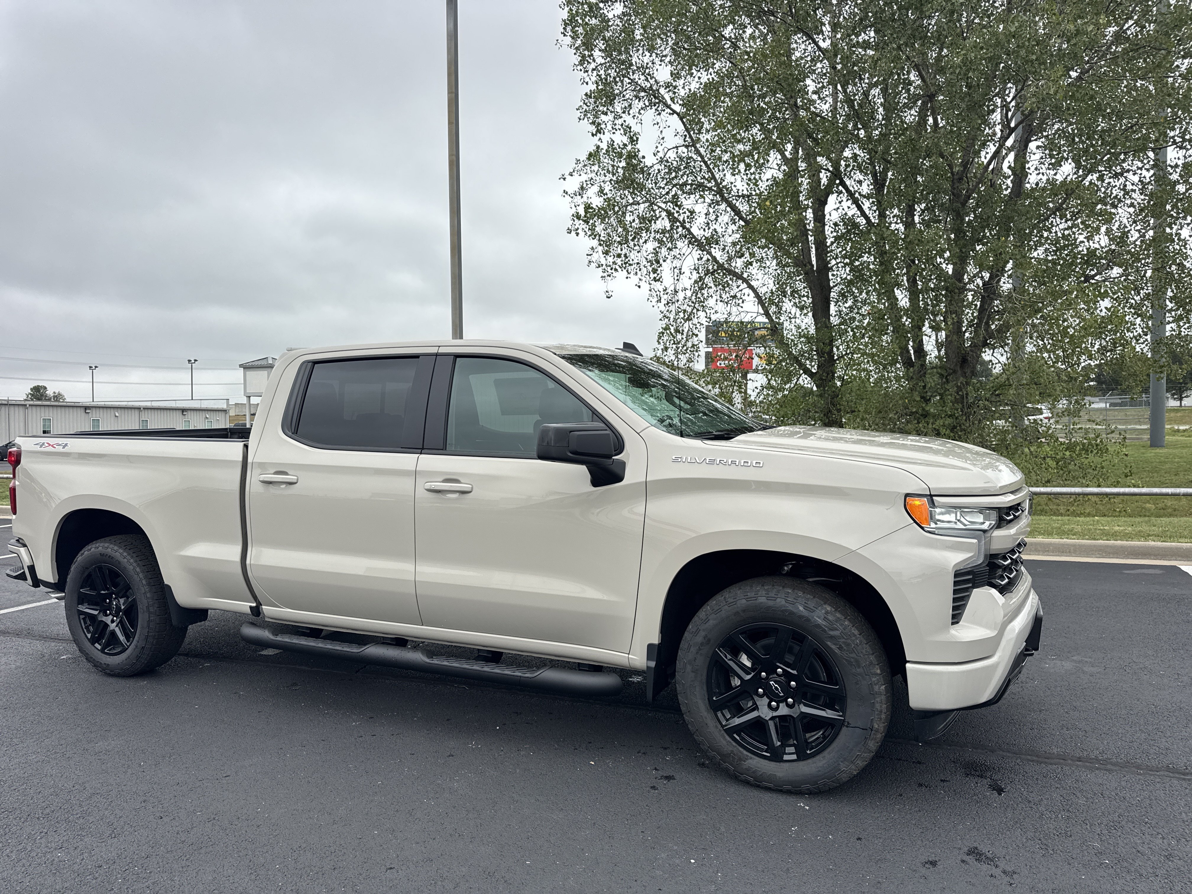 New 2026 Chevrolet Silverado 1500 RST w/ Convenience Package II AWD/4WD image 32
