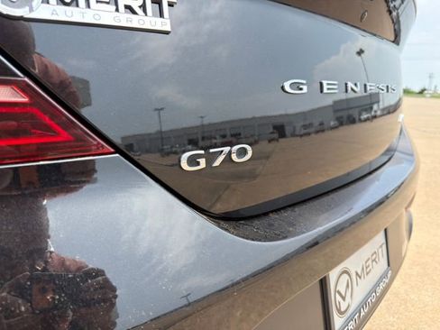 Used 2025 Genesis G70 2.5T AWD/4WD image 13