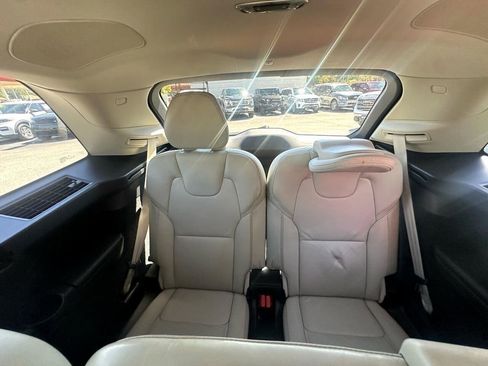 Used 2021 Volvo XC90 T6 Inscription w/ Protection Package Premier image 14