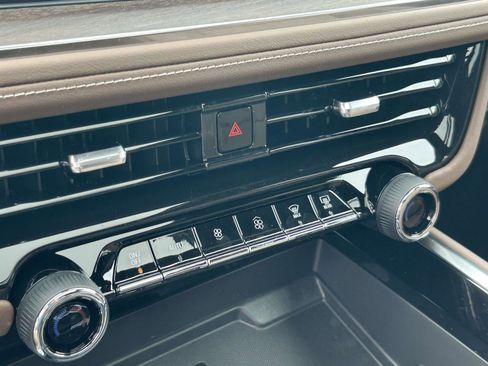 New 2026 Chevrolet Tahoe High Country AWD/4WD image 27