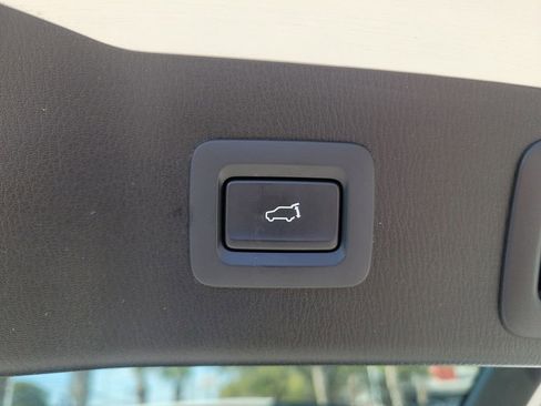 Used 2023 MAZDA CX-5 AWD 2.5 S w/ Premium Package image 9