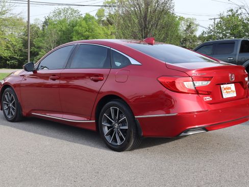 Used 2021 Honda Accord EX-L image 9