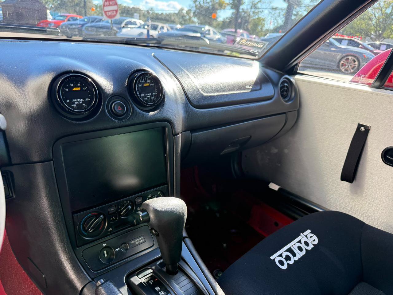 Used 1999 MAZDA MX-5 Miata 10th Anniversary Edition RWD image 34