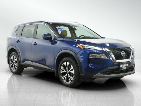 Used 2023 Nissan Rogue SV w/ SV Premium Package image 7