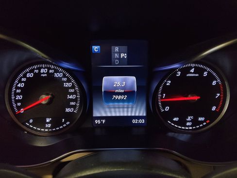 Used 2016 Mercedes-Benz GLC 300 image 23
