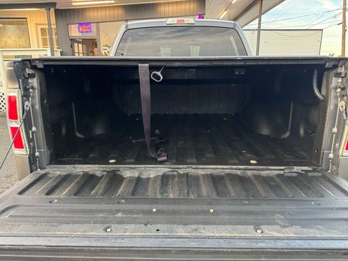 Used 2011 Ford F150 XLT w/ Off-Road Pkg image 32