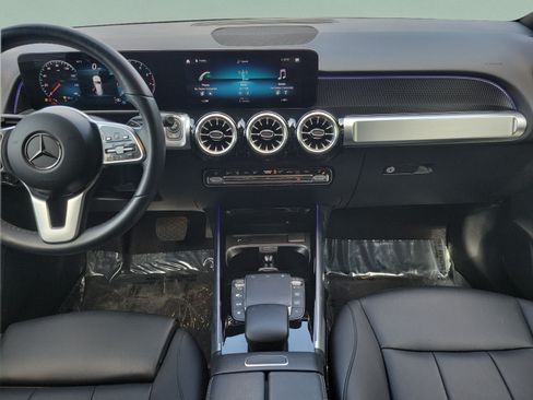 Certified 2022 Mercedes-Benz GLB 250 image 13