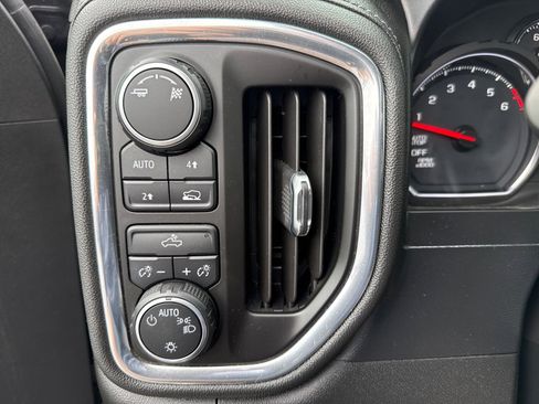 Used 2019 Chevrolet Silverado 1500 LT w/ All-Star Edition image 25