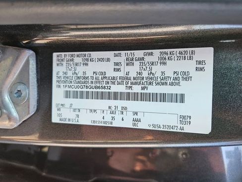 Used 2016 Ford Escape SE image 30