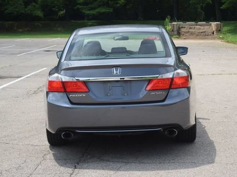 Used 2013 Honda Accord Sport image 24