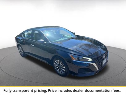 Used 2025 Nissan Altima 2.5 SV