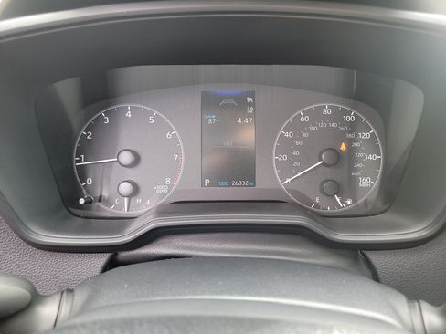 Certified 2024 Toyota Corolla LE FWD image 31