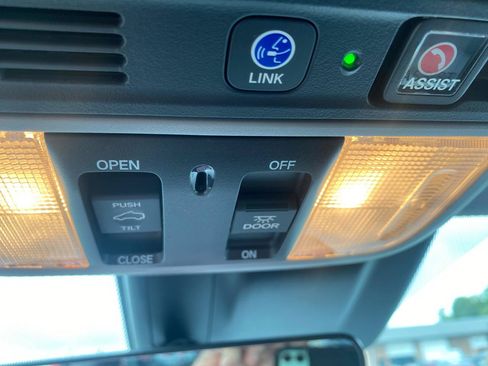 Used 2019 Honda Odyssey Elite image 26