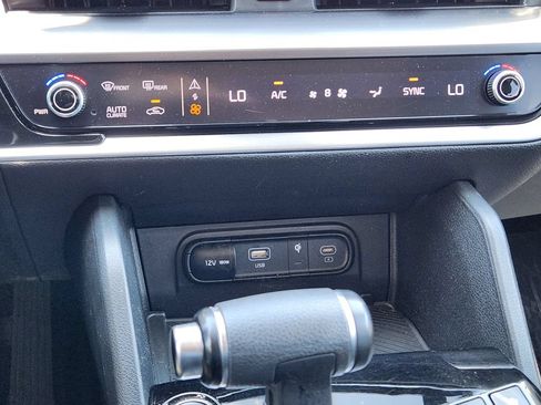 Certified 2023 Kia Sportage EX AWD/4WD image 28