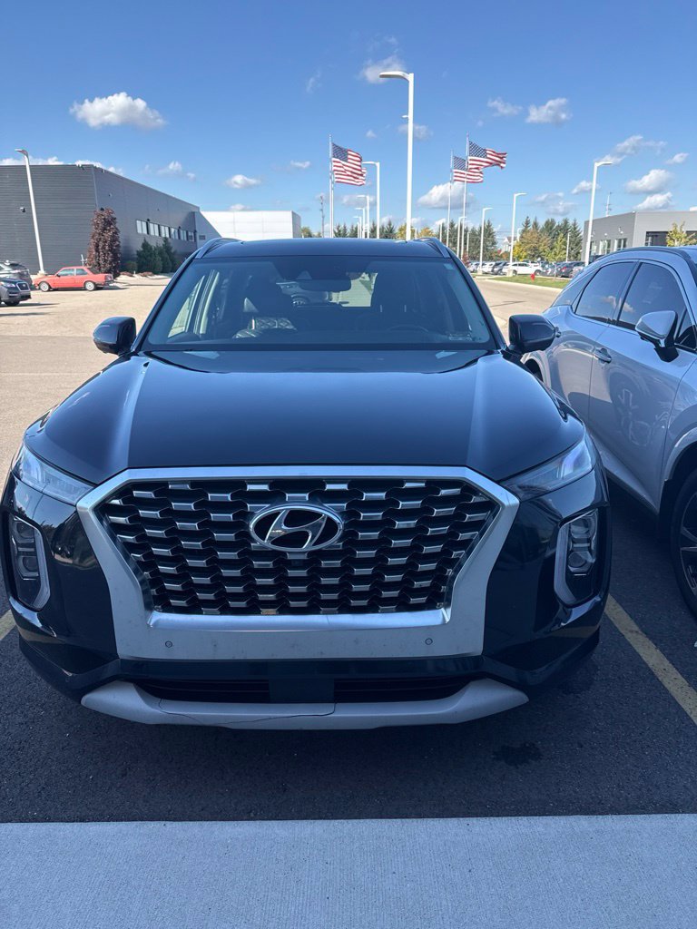 Used 2021 Hyundai Palisade Limited AWD/4WD image 2