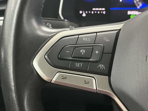 Used 2024 Volkswagen Jetta SE FWD image 28