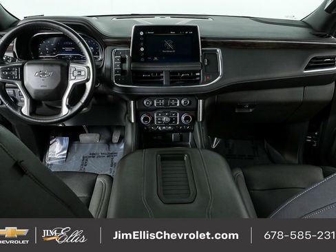 Used 2022 Chevrolet Tahoe Z71 w/ Luxury Package image 20