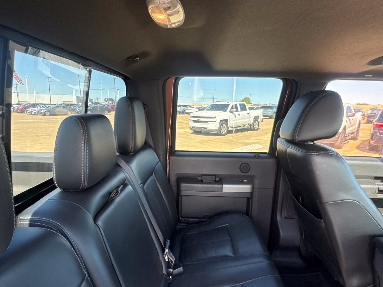 Used 2011 Ford F250 Lariat w/ Lariat Interior Pkg AWD/4WD image 39