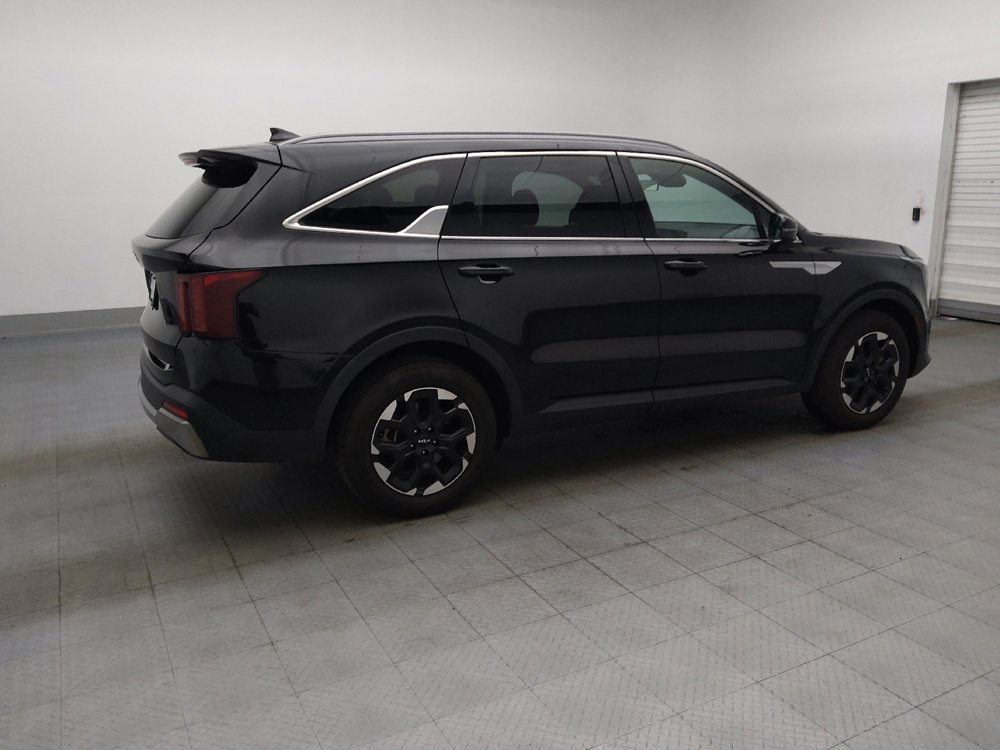 Used 2024 Kia Sorento S FWD image 10