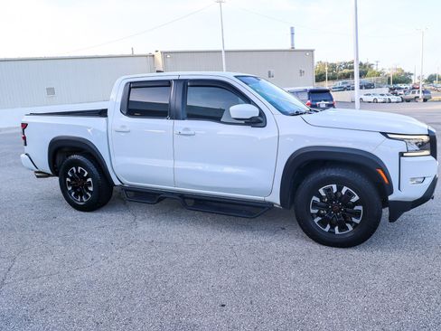 Used 2024 Nissan Frontier Pro-X RWD image 6