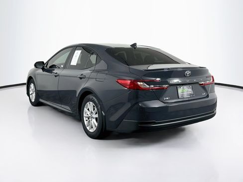 Used 2025 Toyota Camry LE w/ Convenience Package FWD image 5