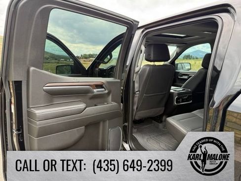 Used 2024 GMC Sierra 1500 SLT w/ SLT Premium Plus Package AWD/4WD image 28