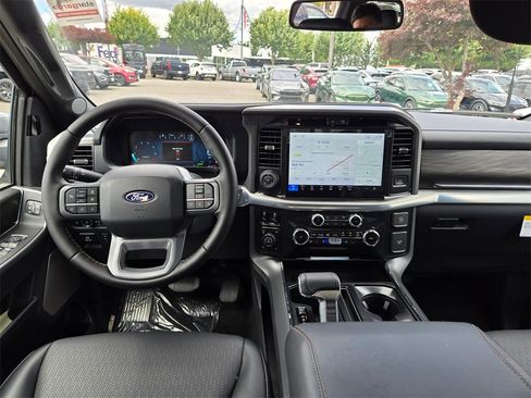 New 2025 Ford F150 Lariat w/ Equipment Group 502A High image 10