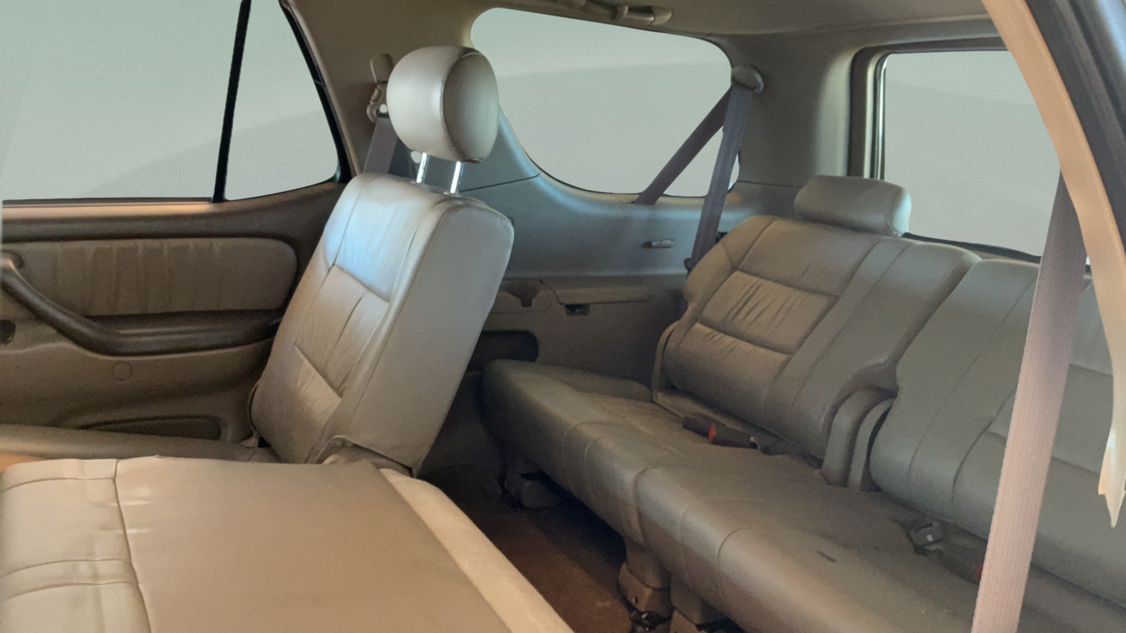 Used 2003 Toyota Sequoia Limited AWD/4WD image 34