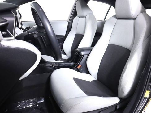 Used 2020 Toyota Corolla SE w/ SE Preferred Package image 26