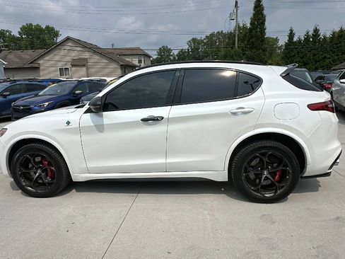 Used 2021 Alfa Romeo Stelvio Quadrifoglio w/ Nero Edizone Quadrifoglio AWD/4WD image 8