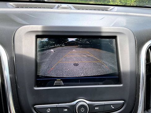 Used 2019 Chevrolet Equinox LT FWD image 13