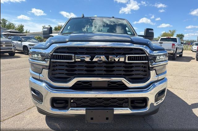 Used 2025 RAM 2500 Big Horn AWD/4WD image 2