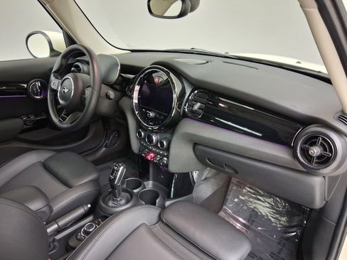 Certified 2023 MINI Cooper S FWD image 34