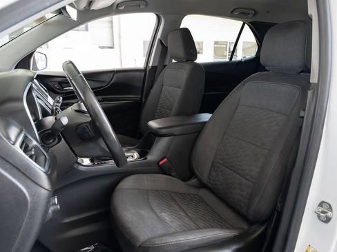 Used 2019 Chevrolet Equinox LT AWD/4WD image 19