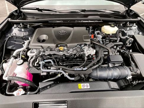 Certified 2025 Toyota Camry LE w/ Convenience Package image 30