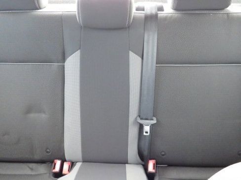 Used 2013 Ford Focus SE image 8