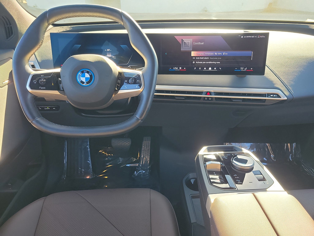Used 2024 BMW iX xDrive50 w/ Convenience Package AWD/4WD image 11