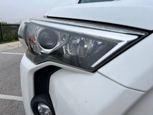 Used 2021 Toyota 4Runner SR5 RWD image 12