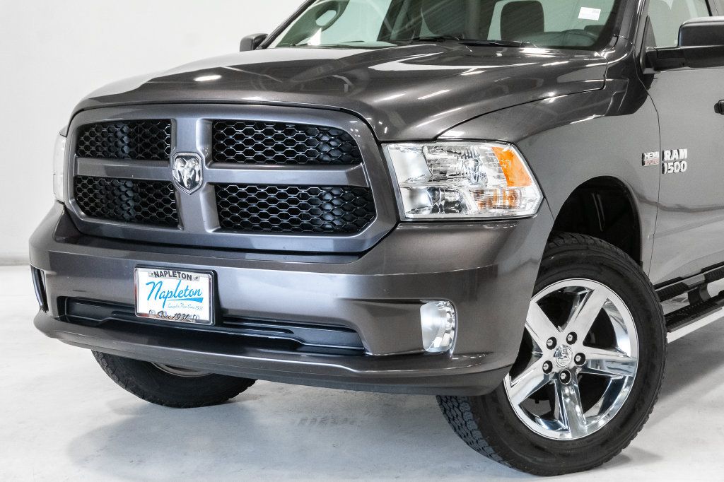 Used 2017 RAM 1500 Express w/ Express Value Package AWD/4WD image 2