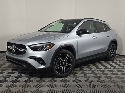 New 2026 Mercedes-Benz GLA 250 4MATIC image 1
