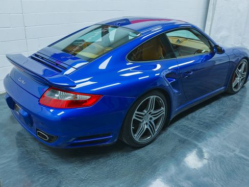 Used 2009 Porsche 911 Turbo image 25