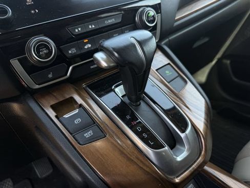 Used 2019 Honda CR-V Touring image 21
