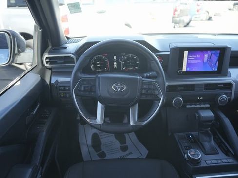 Used 2024 Toyota Tacoma TRD Off-Road image 21
