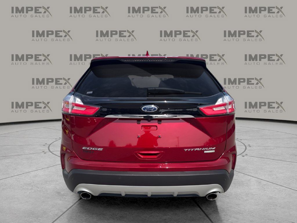 Used 2019 Ford Edge Titanium FWD image 4