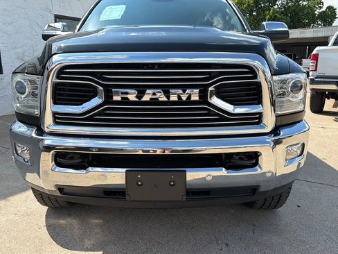 Used 2018 RAM 2500 Limited AWD/4WD image 5