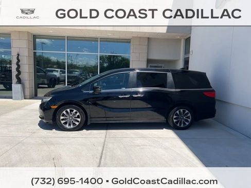 Used 2023 Honda Odyssey EX-L image 2