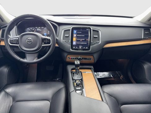 Used 2021 Volvo XC90 T6 Momentum w/ Protection Package Premier AWD/4WD image 20