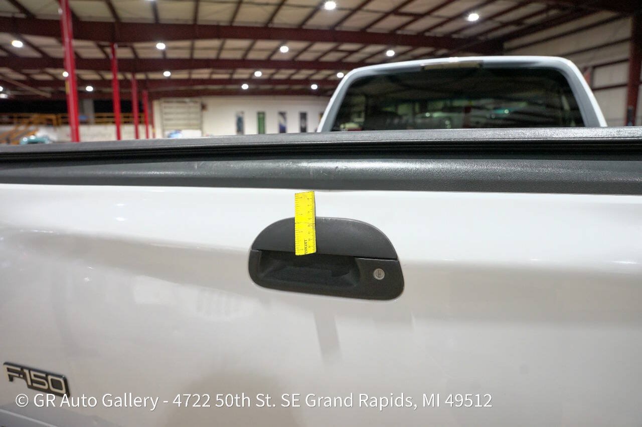 Used 1997 Ford F150 4x4 Regular Cab image 35